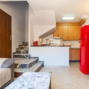 https://oasis-playamar.1costadelsol.com